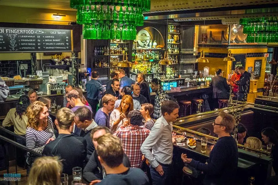 BookNoFees: Cafenea – Cafe Amsterdam – Oslo – Cafeneaua Amsterdam, fotografie 1