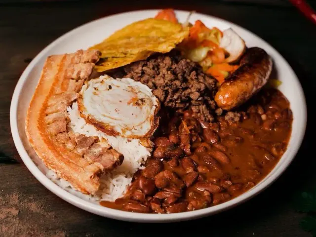 BookNoFees: Restaurant – El Arriero – Prague – Căruțașul, fotografie 2