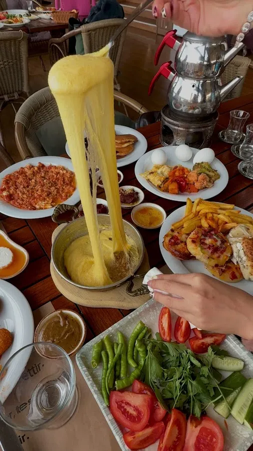 BookNoFees: Restaurant – Cemil Hoca – Istanbul – Profesorul Cemil, fotografie 3