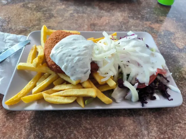 BookNoFees: Restaurant – Troja Gastronomie UG – Drolshagen – Troja Gastronomie UG, fotografie 3