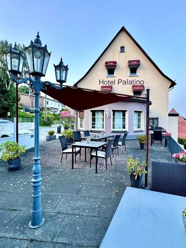 BookNoFees: Restaurant – Hotel Palatino – Sundern-Langscheid – Hotelul Palatino, fotografie 2