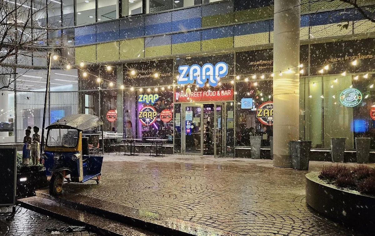 BookNoFees: Restaurant – Zaap – Helsinki – Zaap, fotografie 1