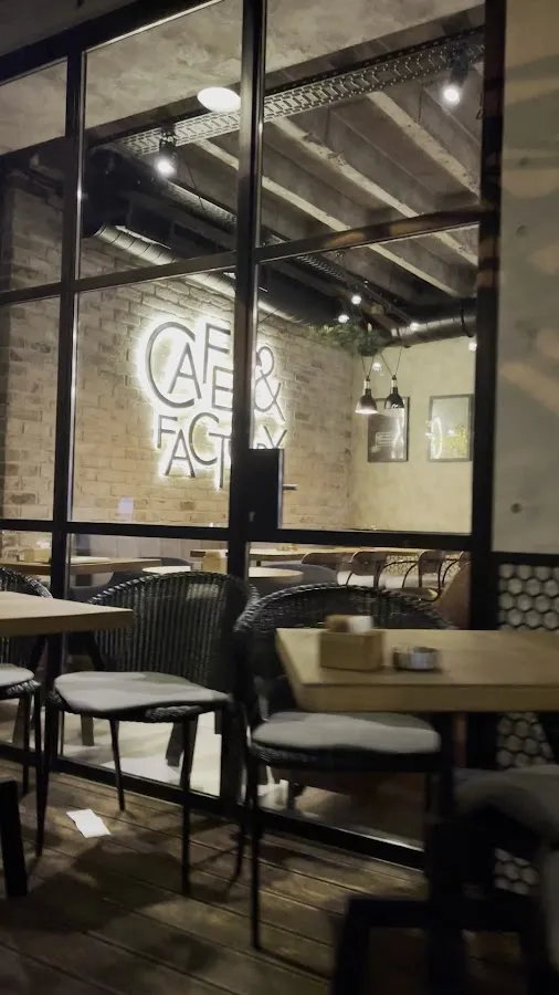 BookNoFees: Cafenea – Cafe&Factory 1 – Belgrade – Cafe&Factory 1, fotografie 3