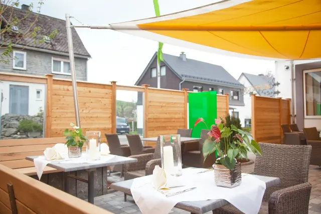 BookNoFees: Restaurant – Restaurant im Flair Hotel Nieder – Bestwig – Restaurantul de la Flair Hotel Nieder, fotografie 2