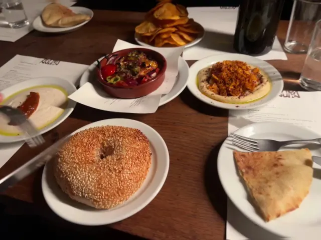 BookNoFees: Restaurant – Agora – London – Acum, fotografie 3