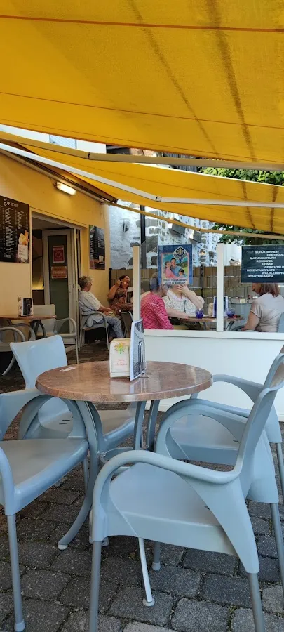 BookNoFees: Restaurant – Eiscafé Il Gelato – Neuenrade – Eiscafé Il Gelato, fotografie 3
