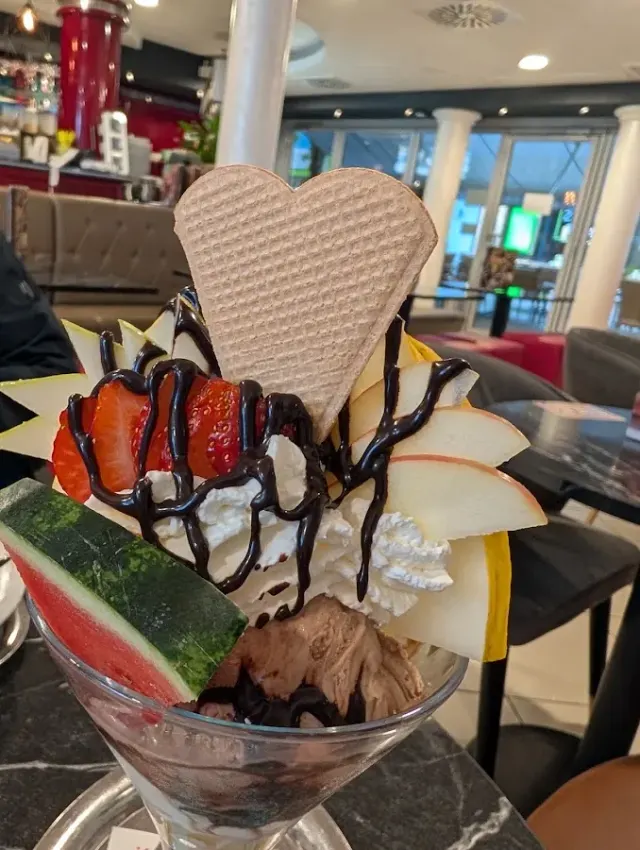 BookNoFees: Înghețată – Eiscafé Dolomiti – Menden – Eiscafé Dolomiti, fotografie 2