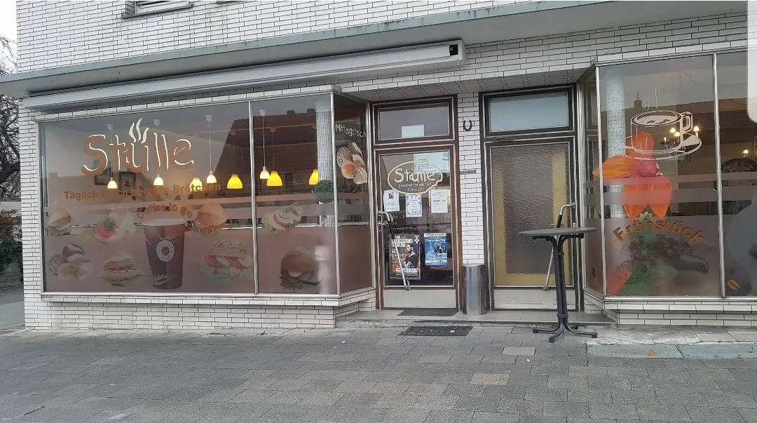 BookNoFees: Cafenea – Stulle – Geseke – Stulle, fotografie 1