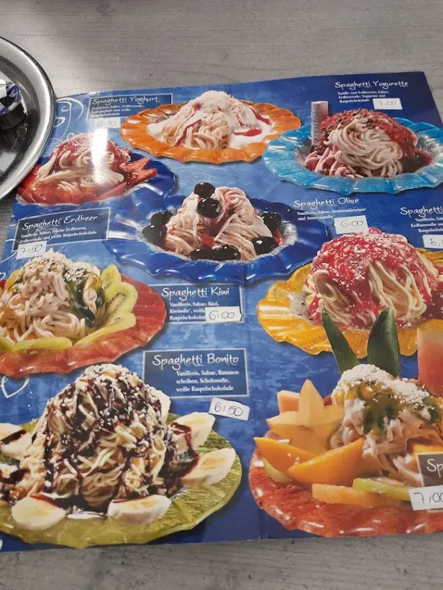 BookNoFees: Restaurant – Eiscafé Amalfi – Siegen – Eiscafé Amalfi, fotografie 3