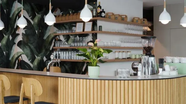 BookNoFees: Cafenea – Elou – Vienna – Elou, fotografie 3