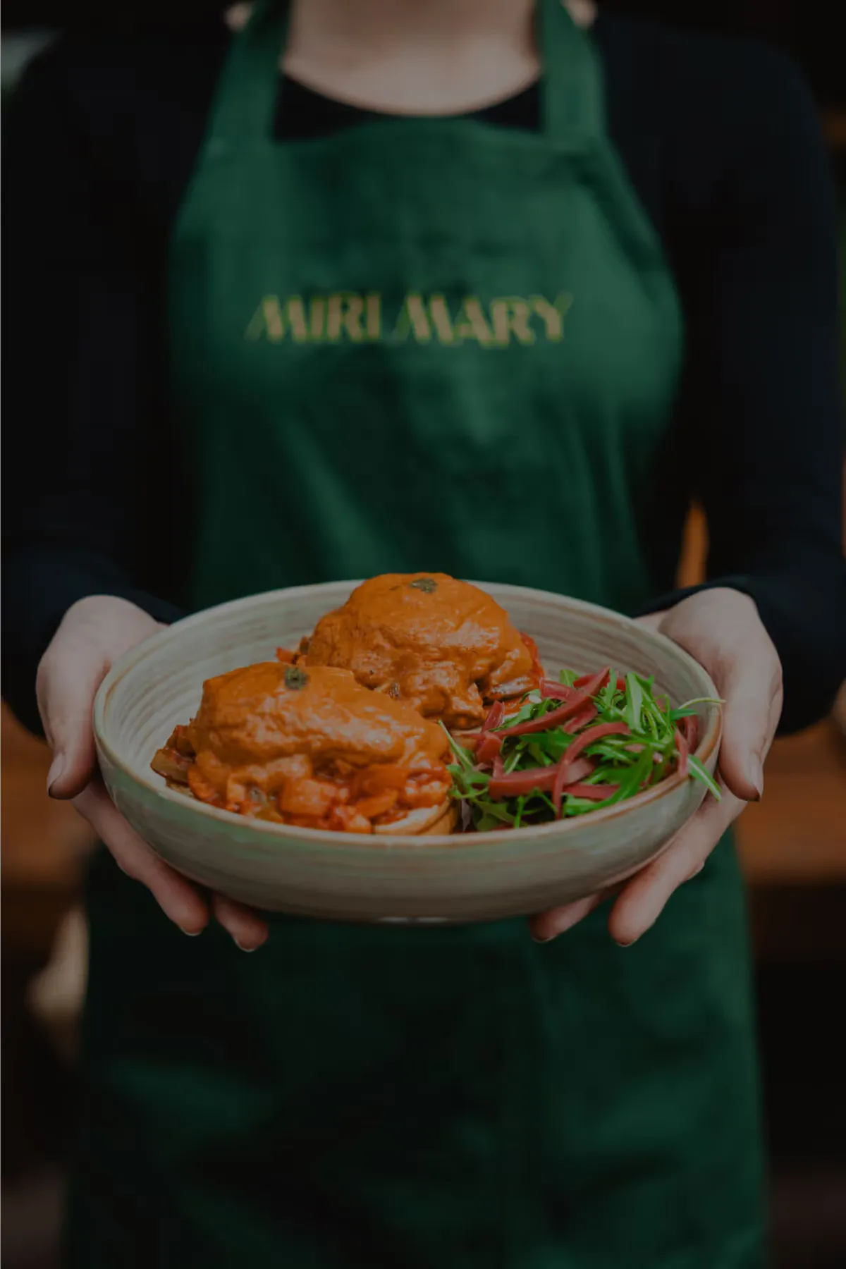 BookNoFees: Restaurant – Miri Mary – Amsterdam – Apa Sfântei Maria, fotografie 1