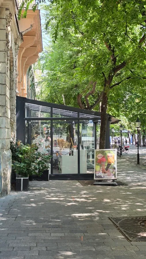 BookNoFees: Înghețată – Andersen Ice Cream – Bratislava – Înghețata Andersen, fotografie 2