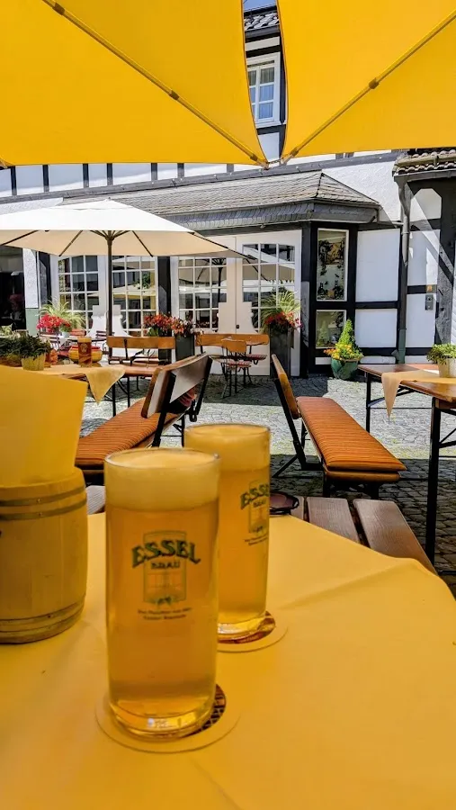 BookNoFees: Snack-bar – Imbiss Esselstübchen – Eslohe – Restaurantul Esselstübchen, fotografie 2