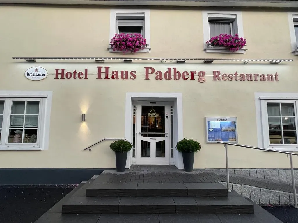 BookNoFees: Restaurant – Haus Padberg – Balve – Casa Padberg, fotografie 1