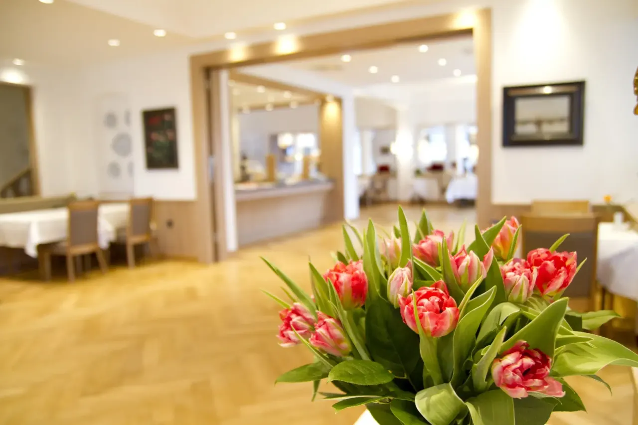 BookNoFees: Restaurant – Hotel Jagdhaus Wiese – Schmallenberg – Hotelul Jagdhaus Wiese, fotografie 1