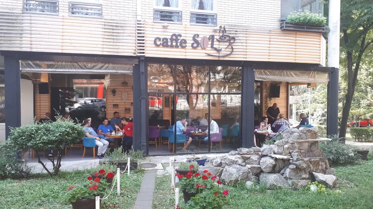 BookNoFees: Cafenea – Caffe Sol – Belgrade – Caffe Sol, fotografie 1