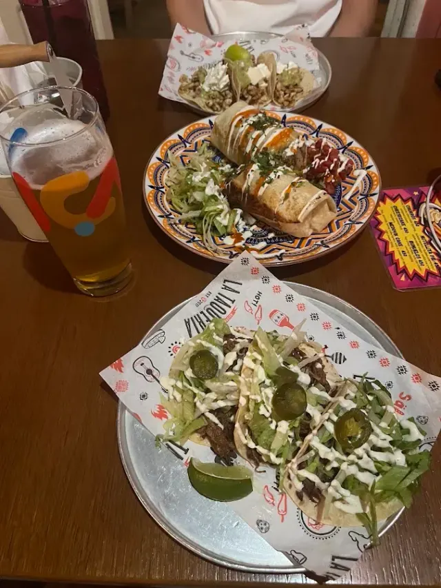 BookNoFees: Restaurant – La Taqueria – Belgrade – Taqueria, fotografie 2