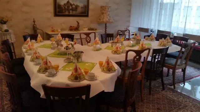 BookNoFees: Restaurant – Café am Rathaus – Werl – Cafeneaua de lângă primărie, fotografie 3
