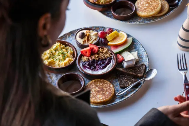 BookNoFees: Cafenea – Café Phenix - Amager – Copenhagen – Café Phenix - Amager, fotografie 2