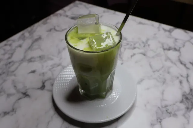BookNoFees: Cafenea – Kafe Kys Cafe & Bar – Copenhagen – Kafe Kys Cafe & Bar, fotografie 2