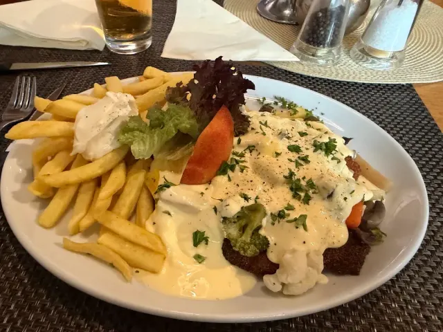 BookNoFees: Restaurant – Haus Böinghoff – Bönen – Casa Böinghoff, fotografie 2
