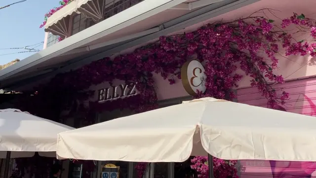 BookNoFees: Cafenea – Ellyz – Athens – Ellyz, fotografie 3