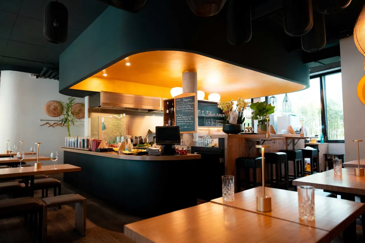 BookNoFees: Restaurant – Cô Chu – Berlin – Doamna Chu, fotografie 1
