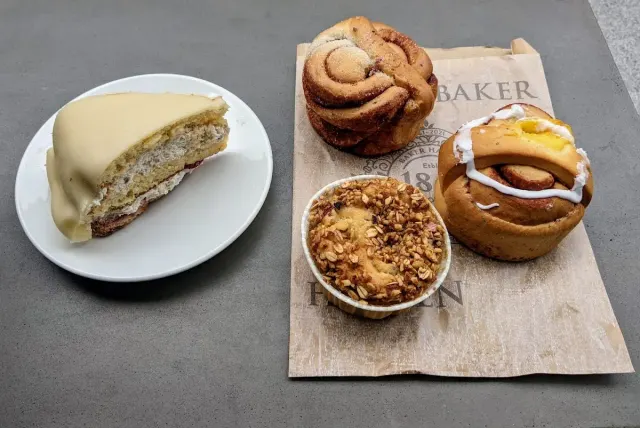 BookNoFees: Cafenea – Baker Hansen – Oslo – Baker Hansen, fotografie 2