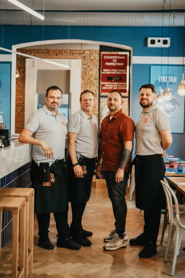 BookNoFees: Restaurant – ROSSOPOMODORO – Prague – ROSSOPOMODORO, fotografie 2
