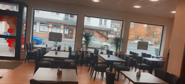 BookNoFees: Restaurant – Flecker Kebabhaus – Freudenberg – Flecker Kebabhaus, fotografie 3
