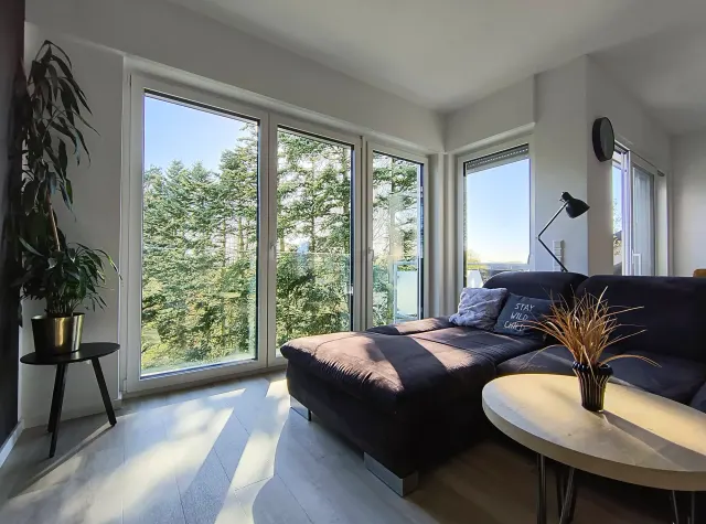 BookNoFees: Apartament elegant, cu balcon și vedere spre curtea înverzită – Hamm