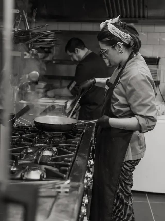 BookNoFees: Restaurant – Impero Romano – Amsterdam – Imperiul Roman, fotografie 3