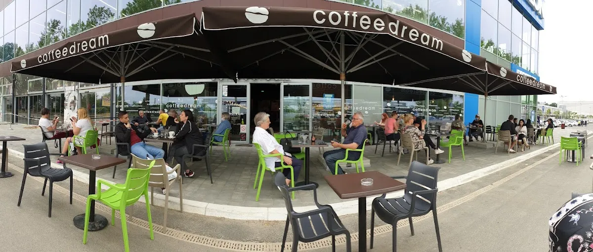 BookNoFees: Cafenea – coffeedream – Belgrade – coffeedream, fotografie 1