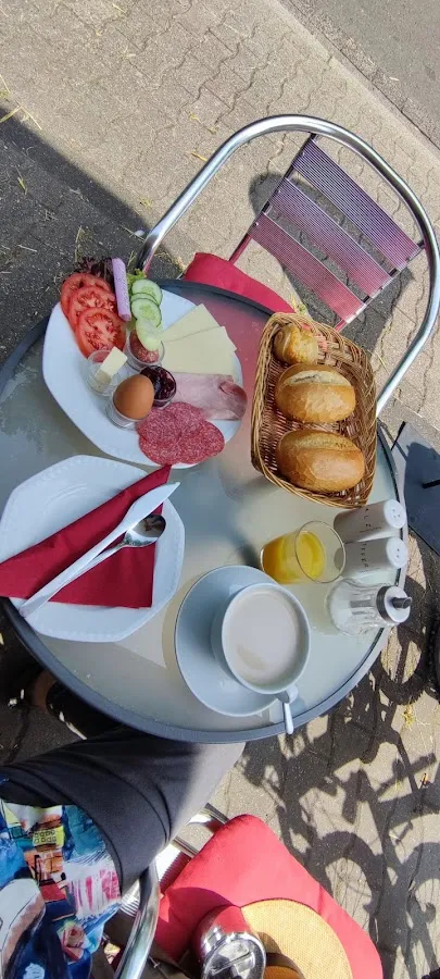 BookNoFees: Brutărie – Schmidt Backwaren & Café – Fröndenberg – Schmidt Produse de panificație & Cafenea, fotografie 1