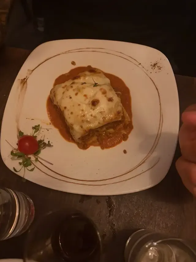 BookNoFees: Restaurant – La Caverna – Dublin – Peștera, fotografie 2