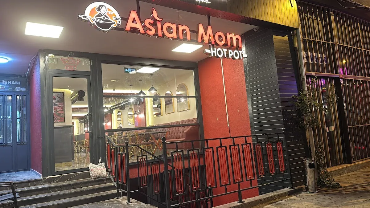 BookNoFees: Restaurant – Asian Mom Hotpot – Istanbul – Asian Mom Hotpot, fotografie 1