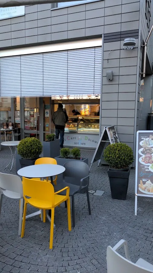 BookNoFees: Restaurant – Eiscafe Dolomiti – Erndtebrück – Eiscafe Dolomiti, fotografie 1