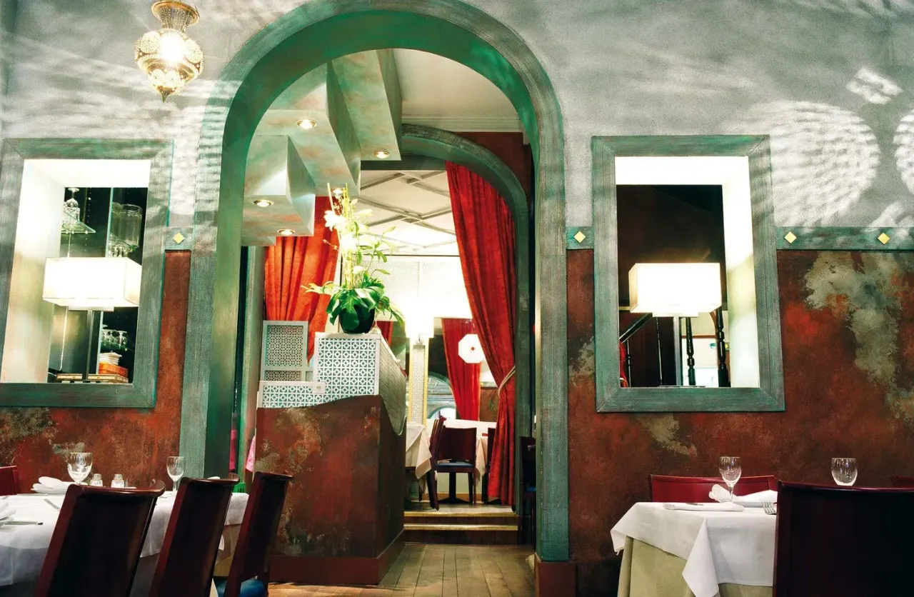 BookNoFees: Restaurant – Al Barmaki – Brussels – Frizerul, fotografie 1