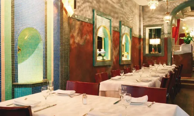 BookNoFees: Restaurant – Al Barmaki – Brussels – Frizerul, fotografie 2