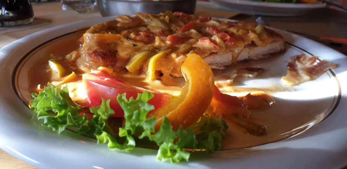 BookNoFees: Restaurant – Gasthof Cafe Belz – Kreuztal – Hanul Cafe Belz, fotografie 1