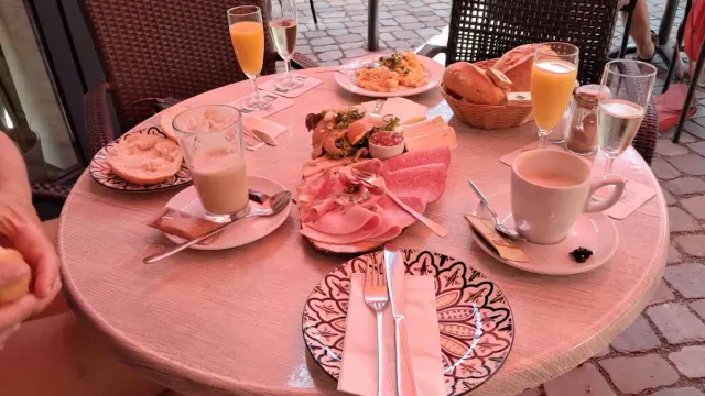 BookNoFees: Restaurant – Café Herrlich – Schwerte – Cafeneaua Herrlich, fotografie 2