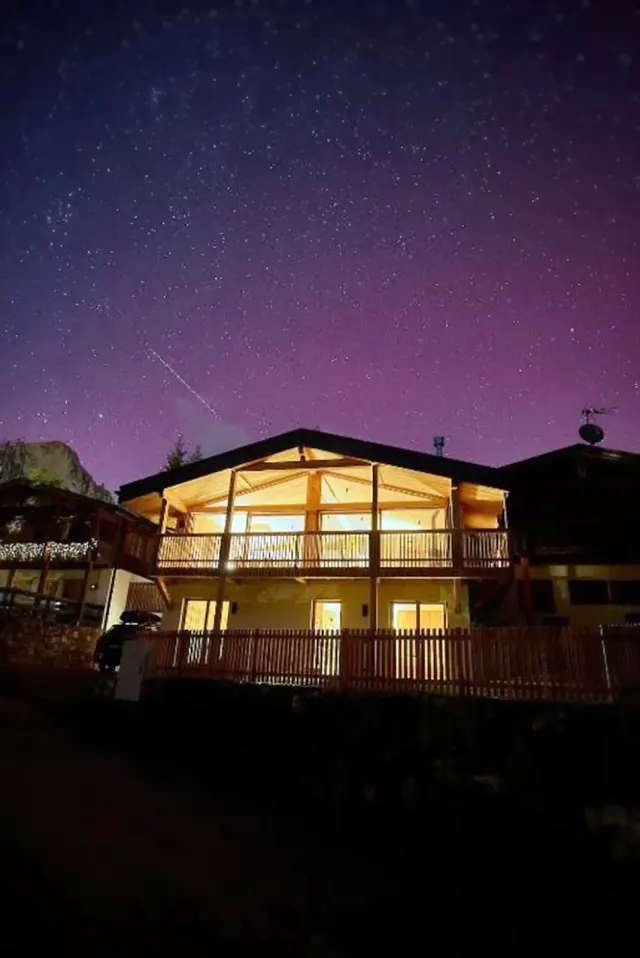 BookNoFees: Chalet din lemn, liniștit și plin de caracter, cu balcon – Nova Levante BZ