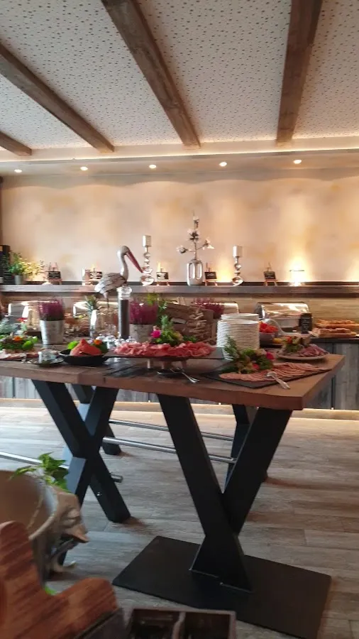 BookNoFees: Restaurant – Gasthaus Weiß – Hattingen – Hanul „Weiß”, fotografie 3