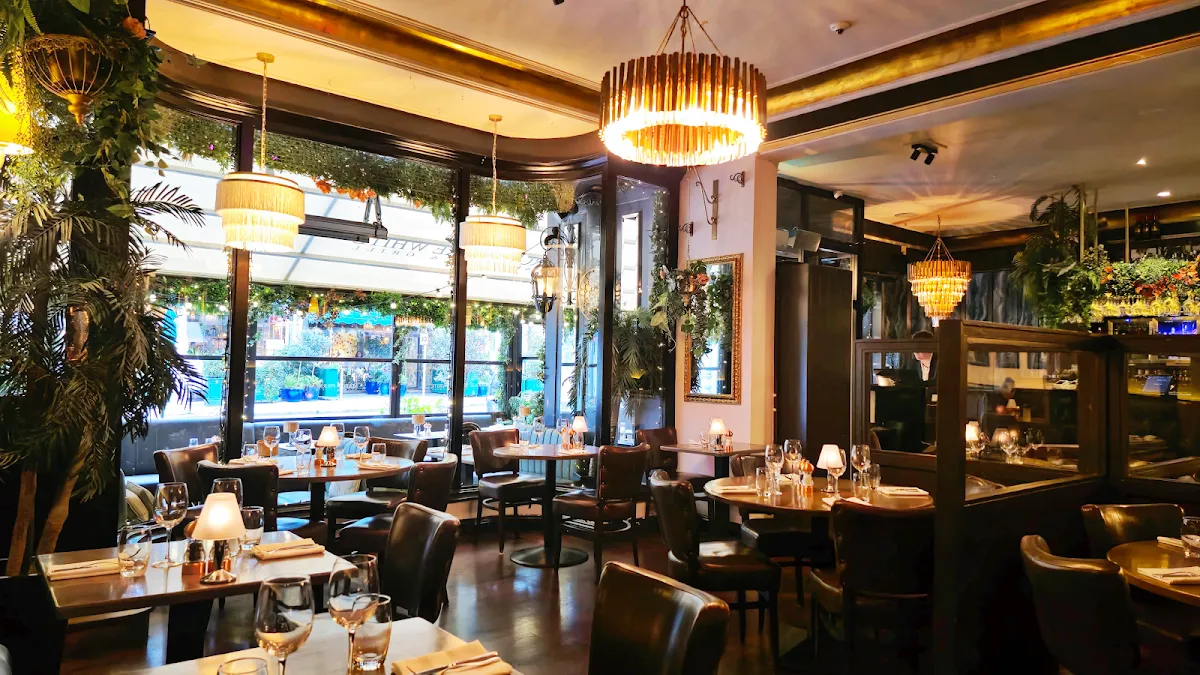 BookNoFees: Restaurant – Marco Pierre White – Dublin – Marco Pierre White, fotografie 1