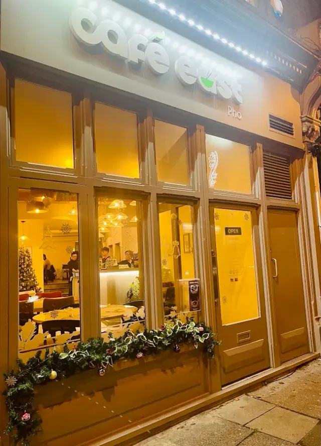 BookNoFees: Cafe East Pho, London