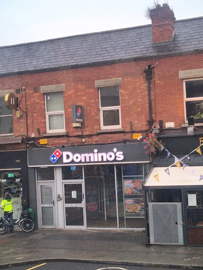 BookNoFees: Snack-bar – Domino's – Dublin – Domino's, fotografie 1