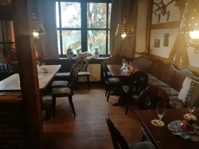 BookNoFees: Restaurant – Landgasthof Jagdstuben Grünewald – Bad Berleburg – Hanul rural „Jagdstuben Grünewald”, fotografie 2