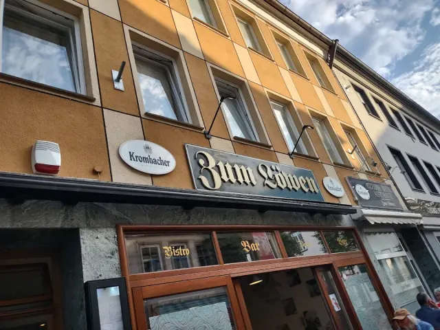 BookNoFees: Gaststätte Zum Löwen, Attendorn