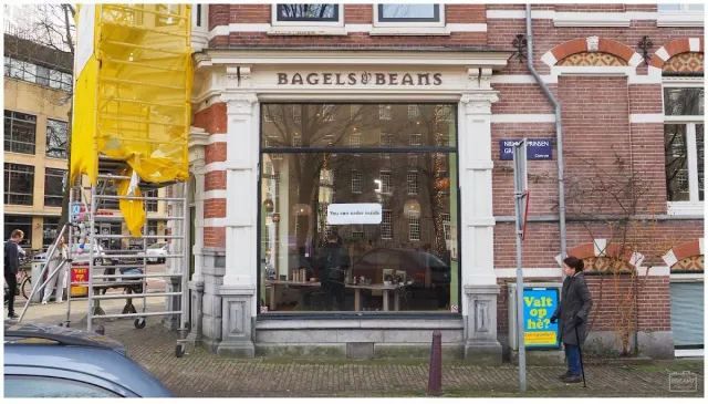 BookNoFees: Bagels & Beans, Amsterdam