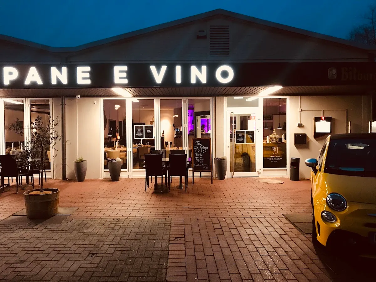 BookNoFees: Restaurant – Pane e vino – Hagen – Pâine și vin, fotografie 1